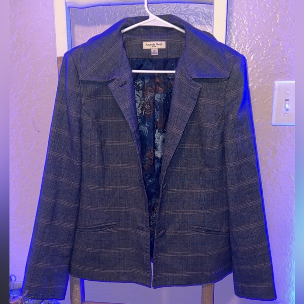Blazer, size 10, multi color (black dark dark green, blue) polyester, used.